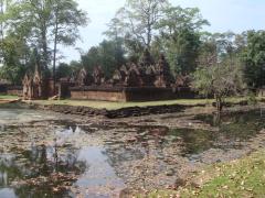 Banteay Srei is a small temple