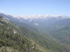 Moro Rock (Sequoia National Park): Looking at the Great Western Divide