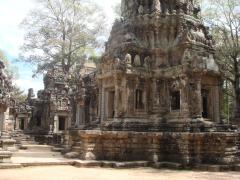 : Angkor Thom is actually larger than Angkor Wat